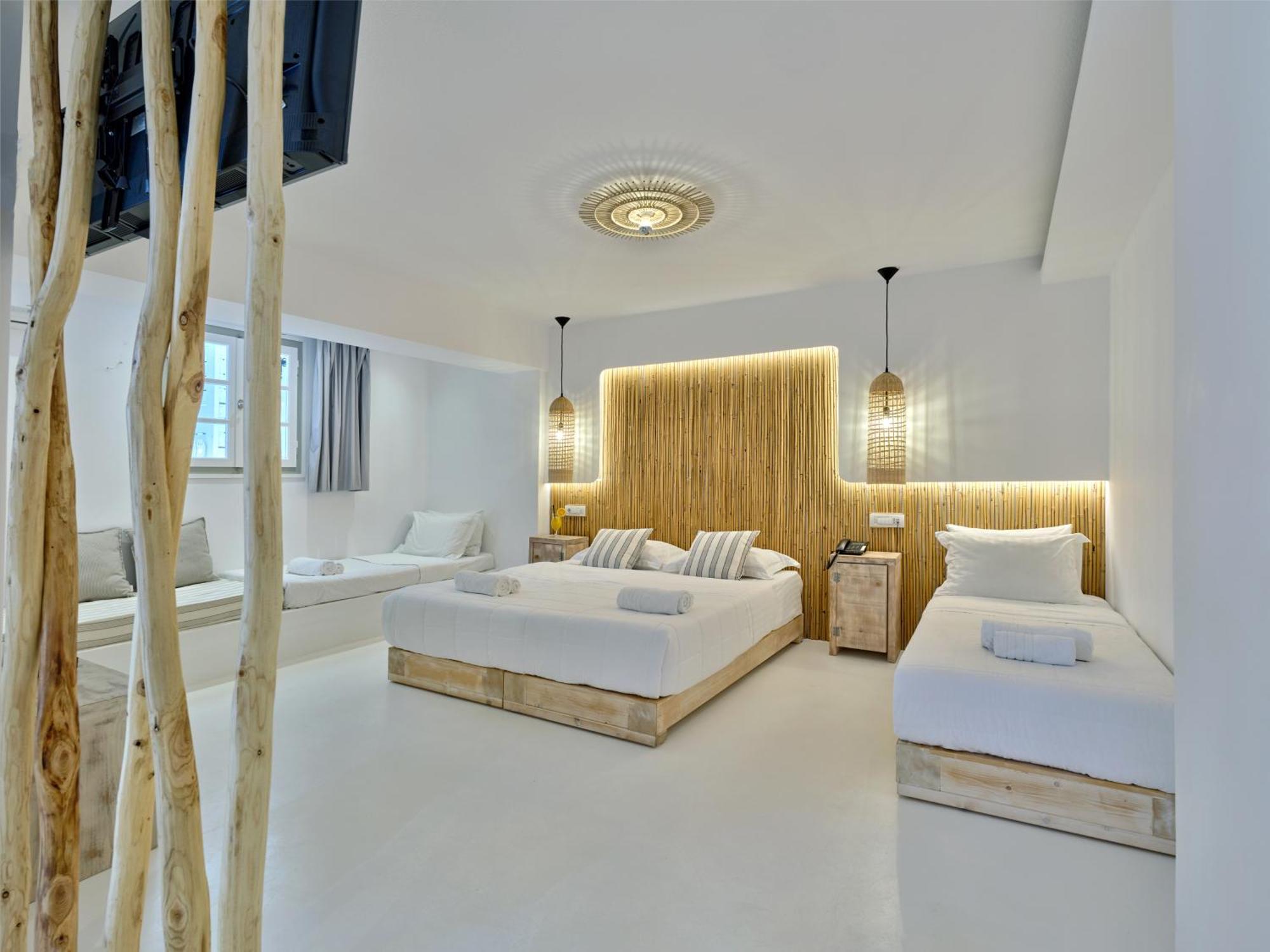 נאוסה Zefi Hotel & Suites מראה חיצוני תמונה